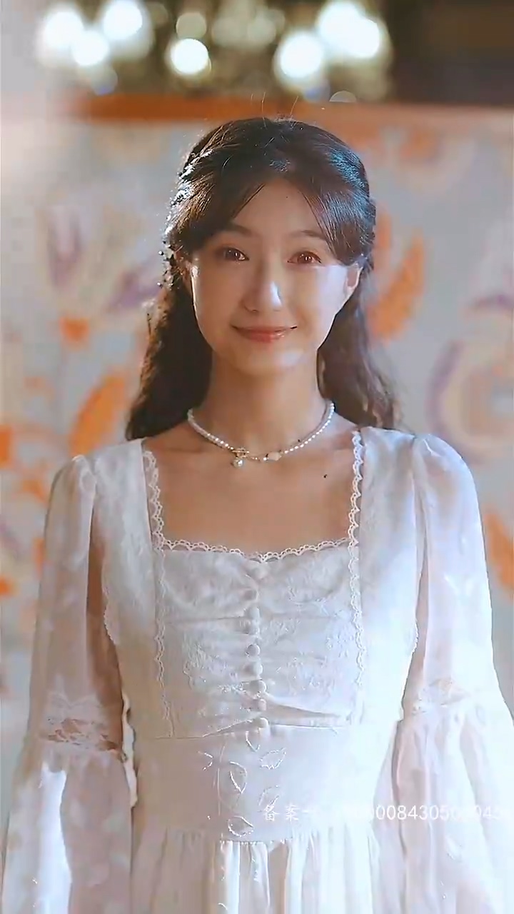掉馬后，總裁傻妻颯爆了(全集)